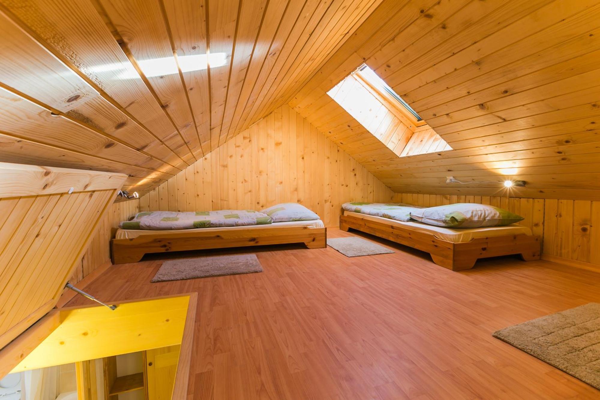 Ekoturizem Vizencar Hotel Cerklje na Gorenjskem Bagian luar foto