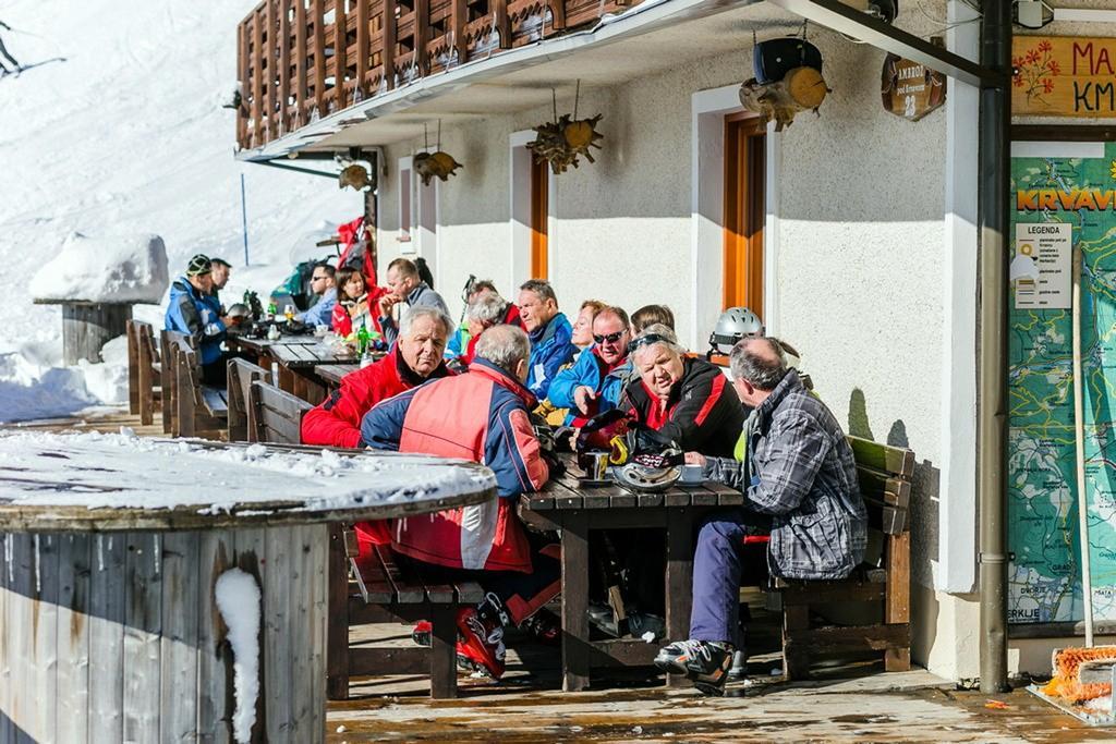 Ekoturizem Vizencar Hotel Cerklje na Gorenjskem Bagian luar foto